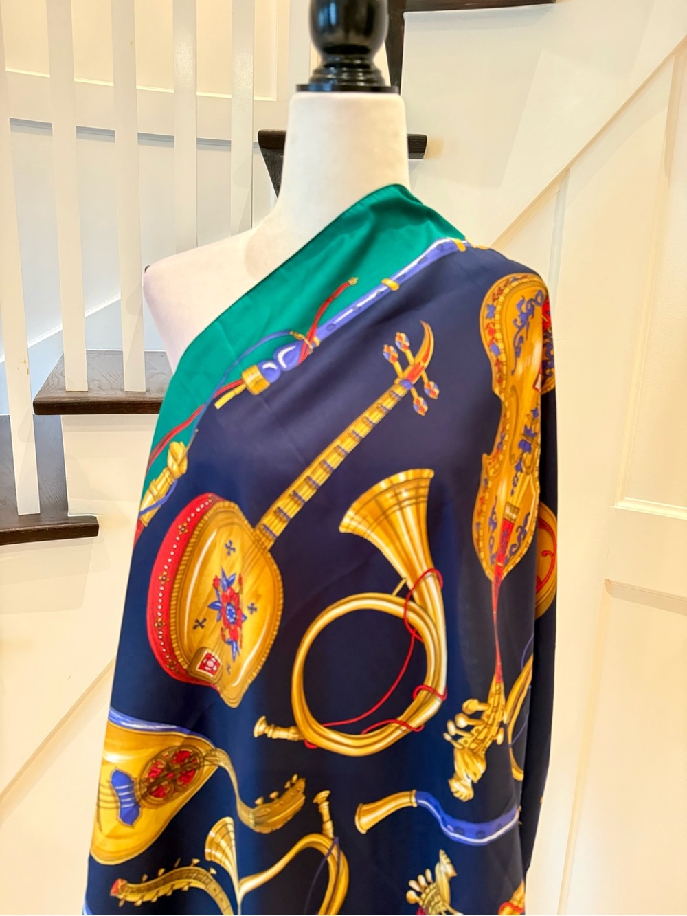 Musical Instrument Scarf, Made In Italy - Picture 4 of 7